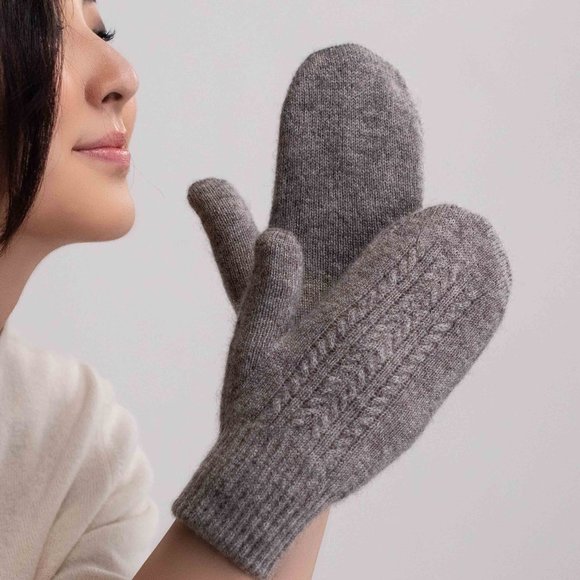 Best winter mittens | Knitted mittens | Cashmere mittens | best Christmas gifts - Picture 6 of 8